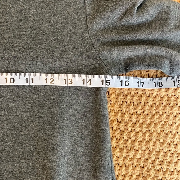 Old Navy Gray Mini Dress With Pockets Size Small - Picture 4 of 6